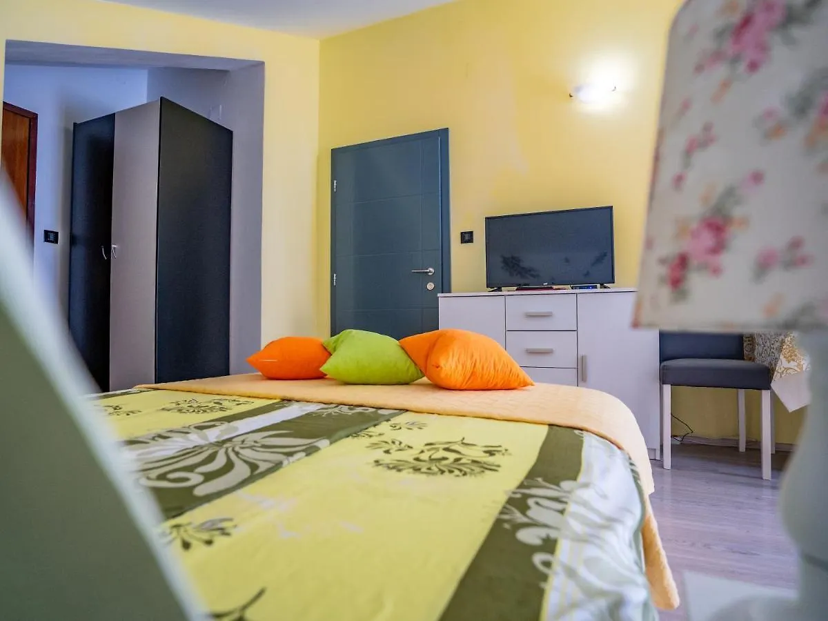 Apartments Villa Rudi Bibinje