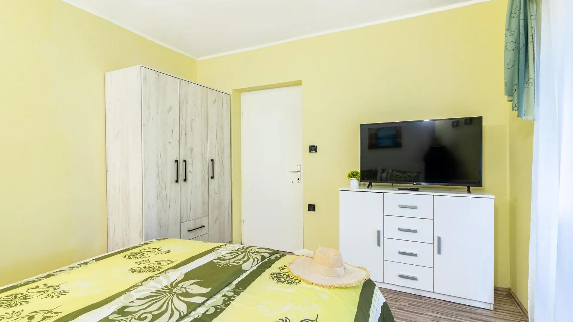 Apartments Villa Rudi Bibinje